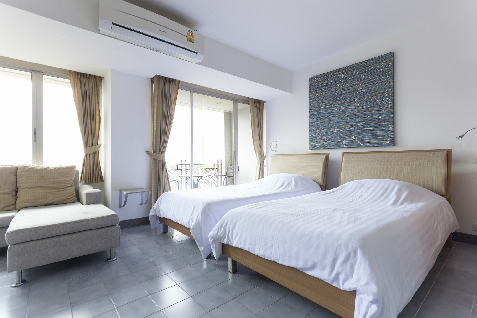 Galare Thong Tower Aparthotel Chiang Mai Luaran gambar